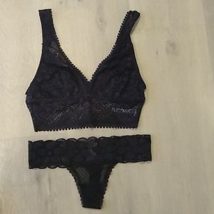 3 bralettes + undies bundle